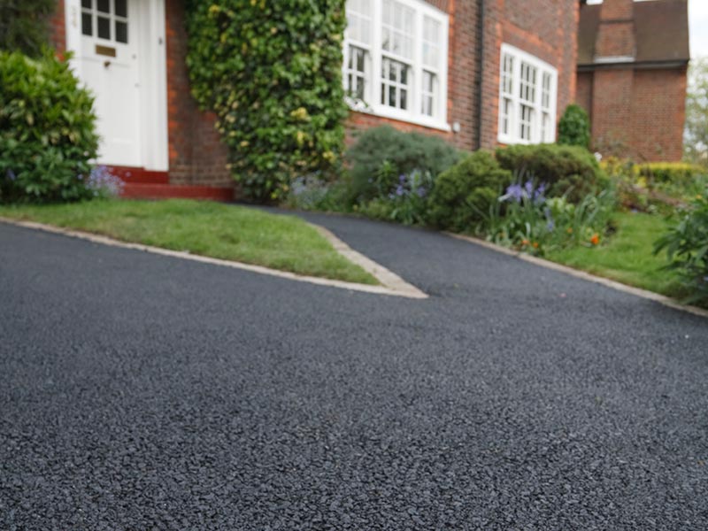 Asphalt-Driveway-Design